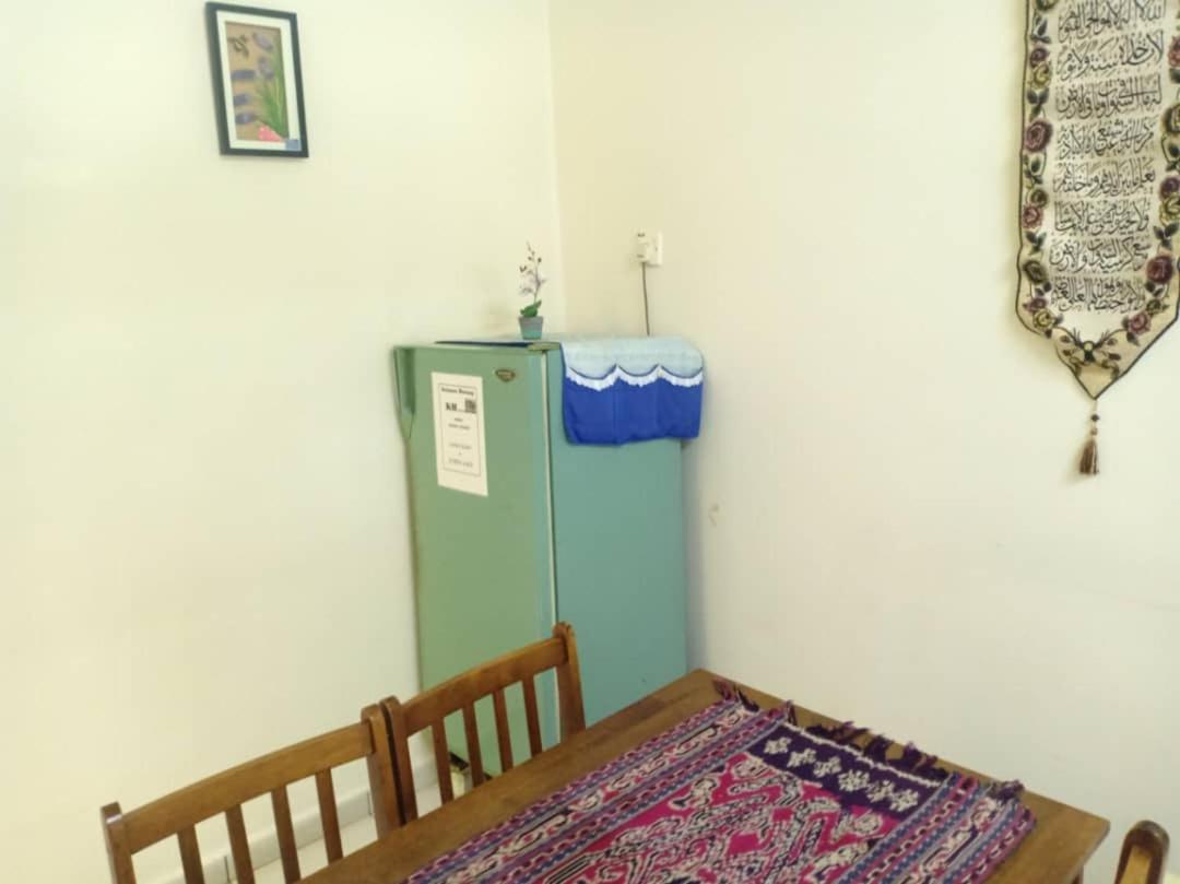 Kh Homestay Comfy N Calm Seri Manjung Exteriör bild